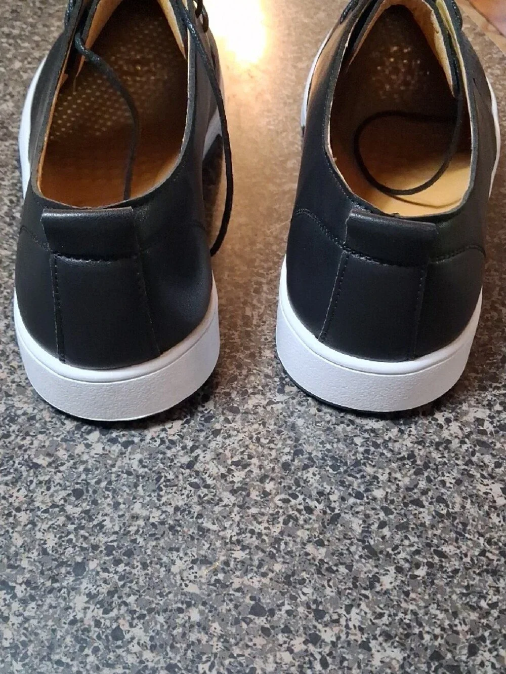 The Unbranded Brand stylish black